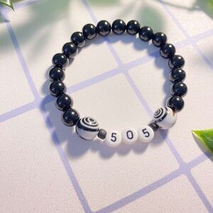 Black and White Beaded Bracelet